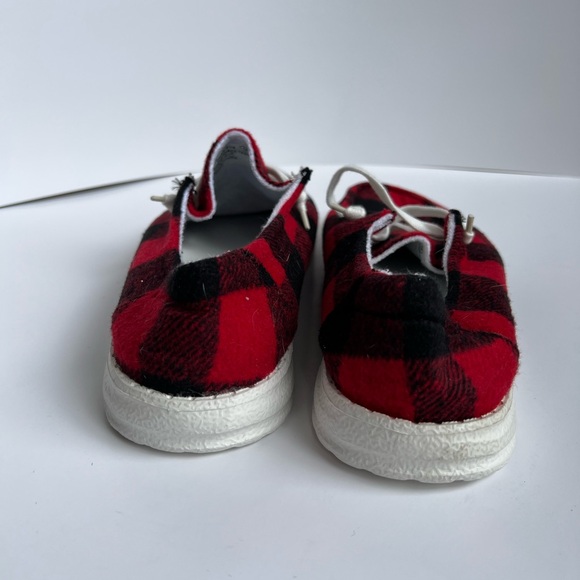 Buffalo plaid women’s 9 casual shoes - Picture 6 of 11